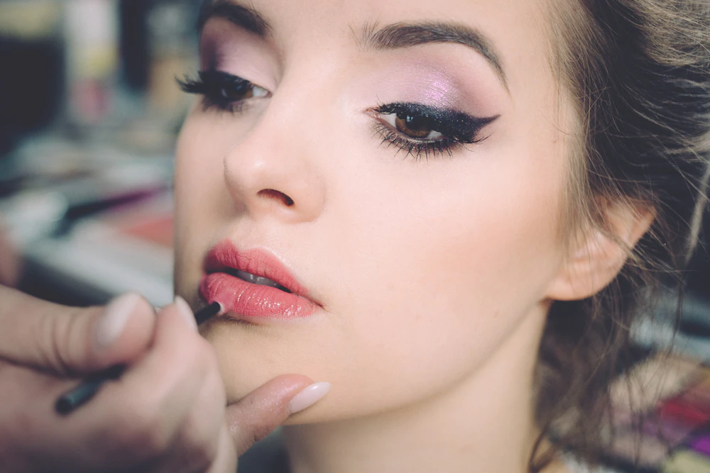 Portrait of a woman with luminous natural makeup